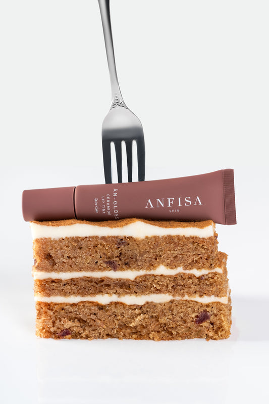 Ân-Gloss Spice Cake